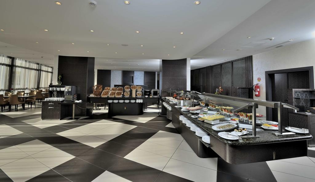 Kenzi Solazur 4* Tangier